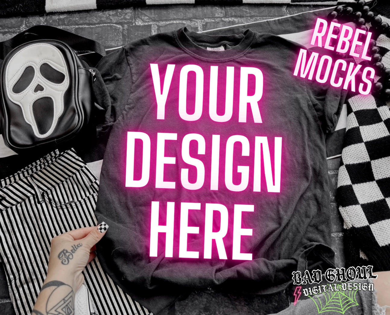 Black Tee Flat Lay Mock Up TRENDING