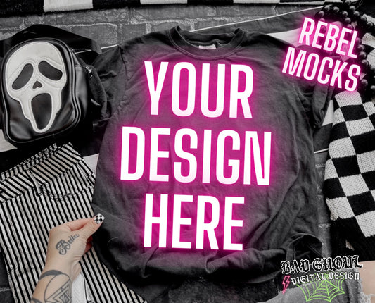 Black Tee Flat Lay Mock Up TRENDING