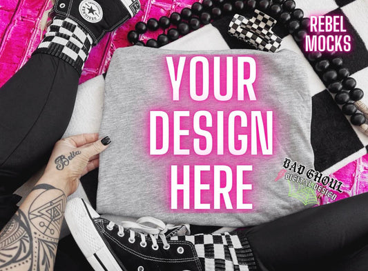 Ash Tee Flat Lay Mock Up Trendz